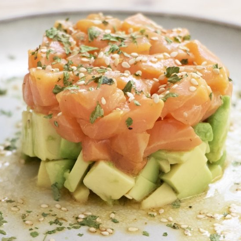 SHASHIMI / TARTAR DE SALMON CURADO